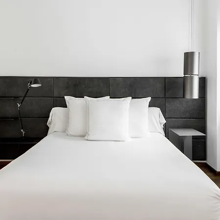 Avenue Apartment
